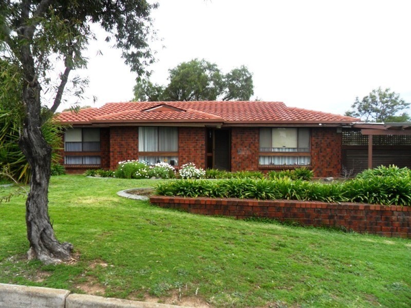 3 Nanette Road, Valley View SA 5093