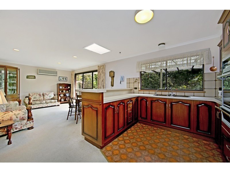 27 Carole  Crescent, Modbury SA 5092