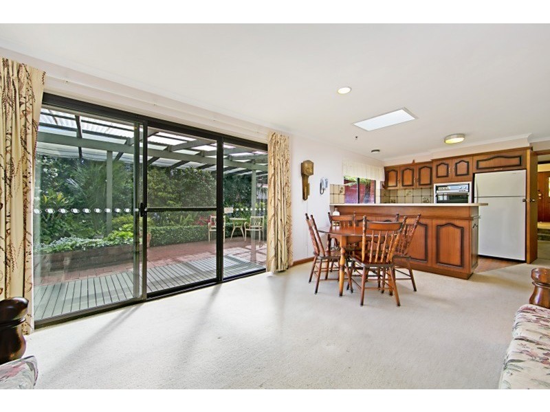 27 Carole  Crescent, Modbury SA 5092