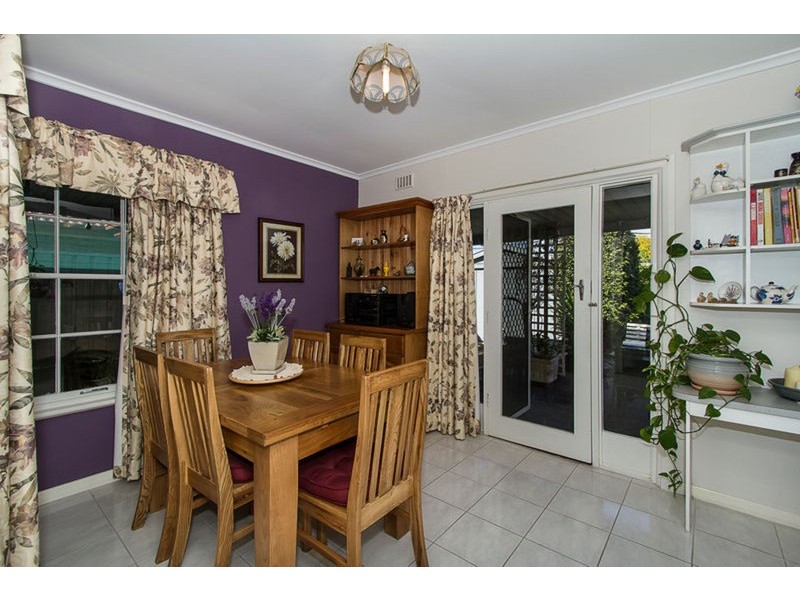 20 Charmaine Avenue, Para Vista SA 5093