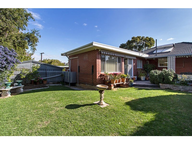 20 Charmaine Avenue, Para Vista SA 5093
