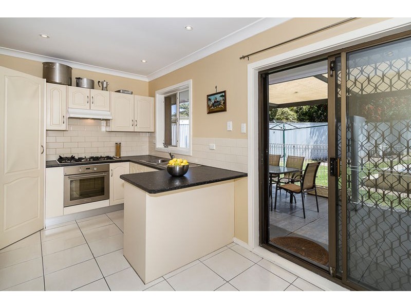 6 Oxford Crescent, Modbury SA 5092
