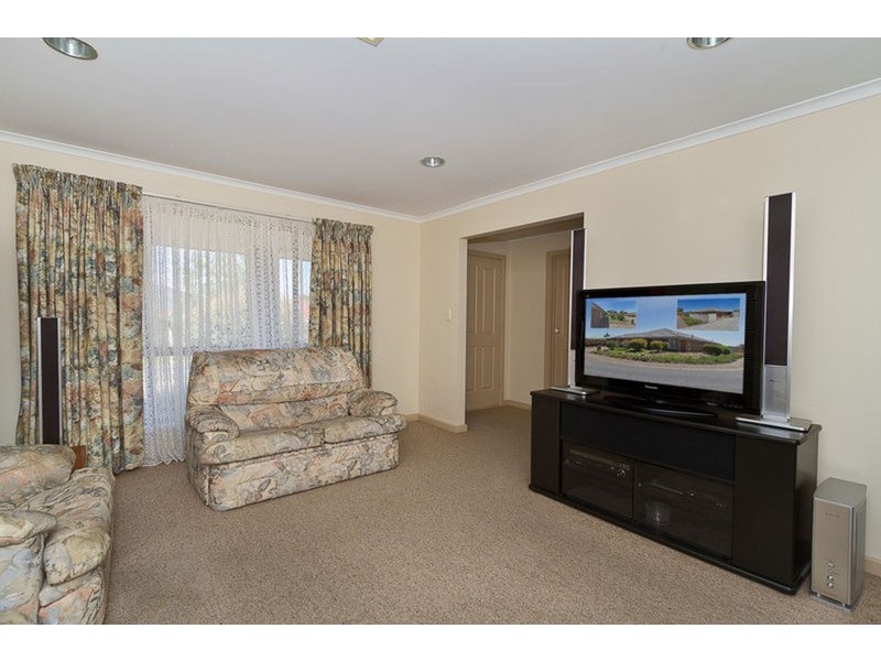 13 Andrew James Crescent, Hope Valley SA 5090