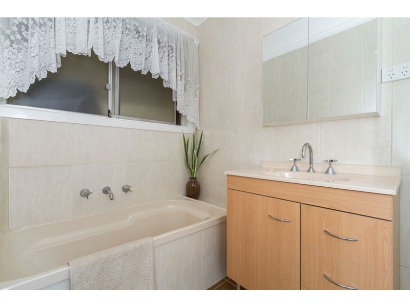 4 Jarbin Avenue, Dernancourt SA 5075