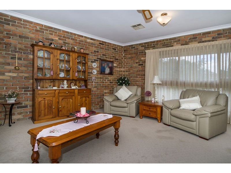 16 Willson Road, Gilles Plains SA 5086