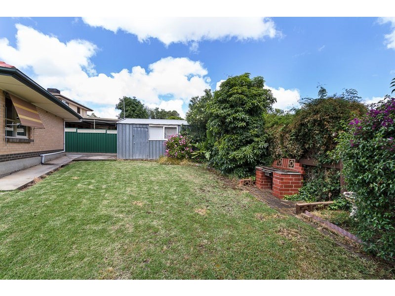 16 Willson Road, Gilles Plains SA 5086