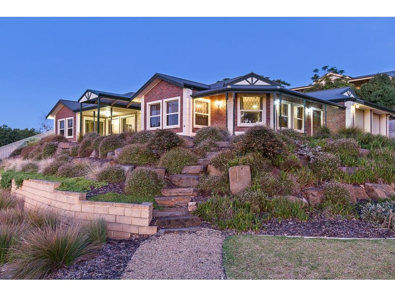 22 Parkside Drive, Gulfview Heights SA 5096