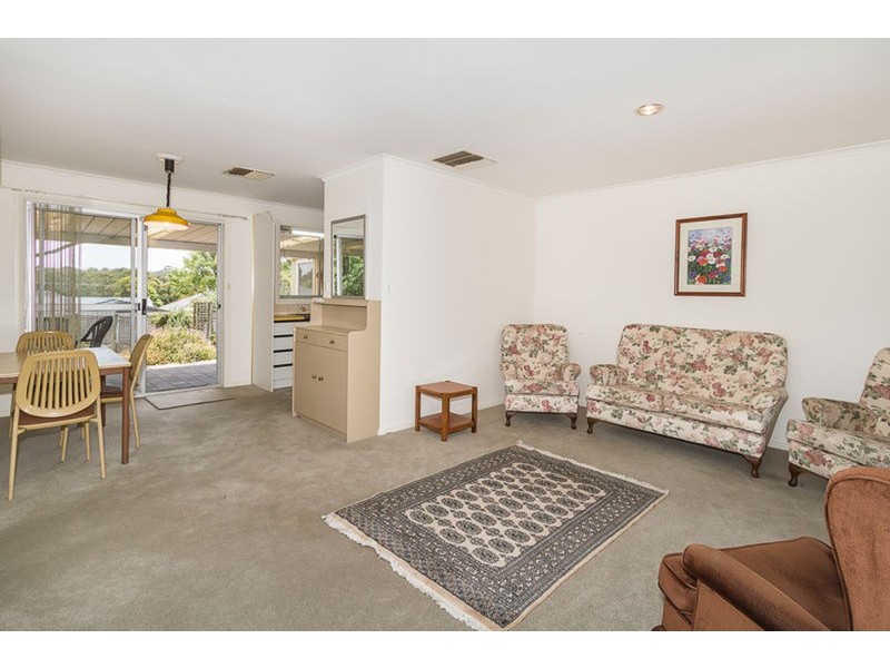 22 Somerset Avenue, Redwood Park SA 5097