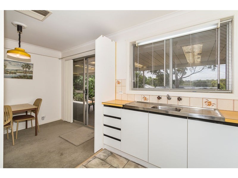 22 Somerset Avenue, Redwood Park SA 5097