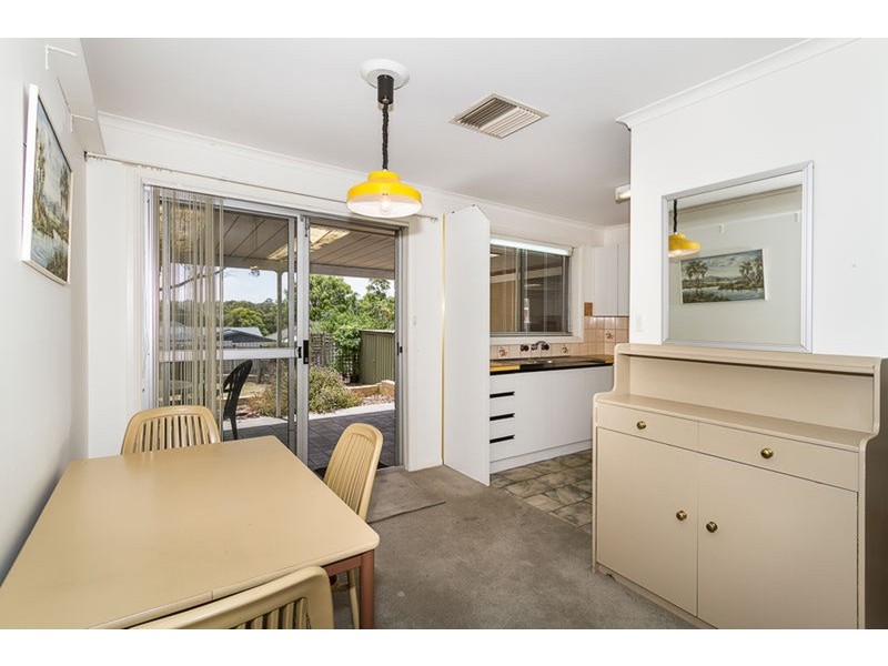 22 Somerset Avenue, Redwood Park SA 5097