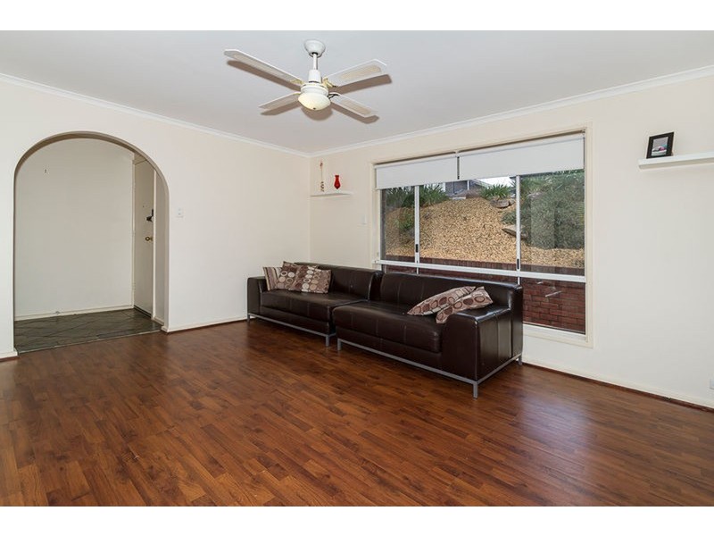 7 Dallas  Court, Wynn Vale SA 5127