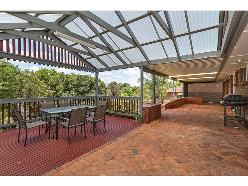 7 Dallas  Court, Wynn Vale SA 5127