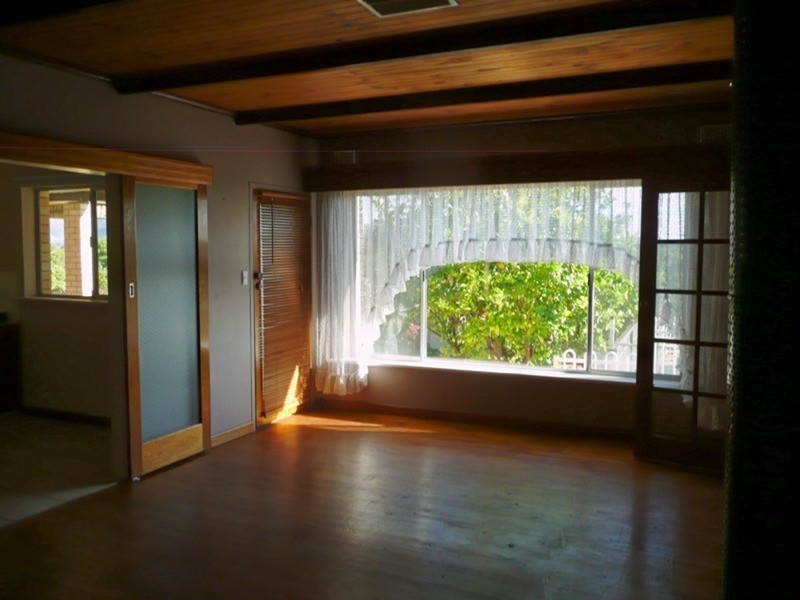 79 Eyre Crescent, Valley View SA 5093