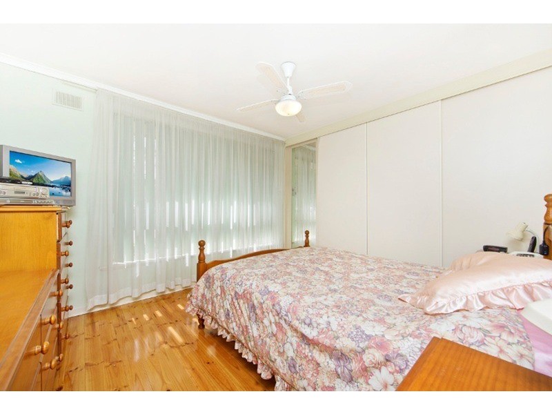 83 Nelson Road, Valley View SA 5093