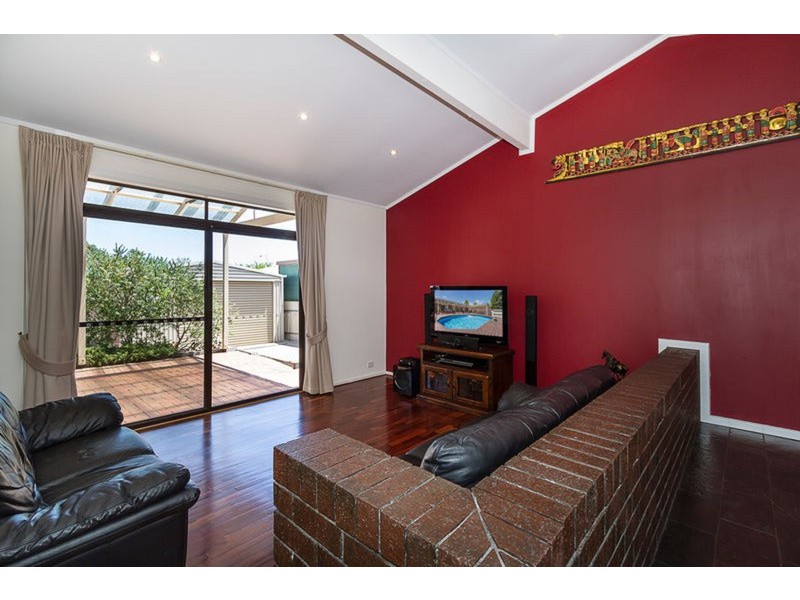 6 Hartog Street, Fairview Park SA 5126