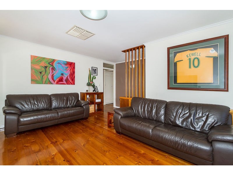 15 Charlton Drive, Salisbury East SA 5109