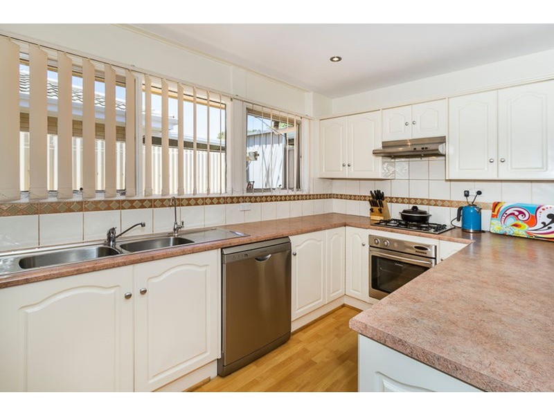 15 Charlton Drive, Salisbury East SA 5109