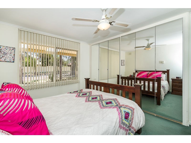 15 Charlton Drive, Salisbury East SA 5109