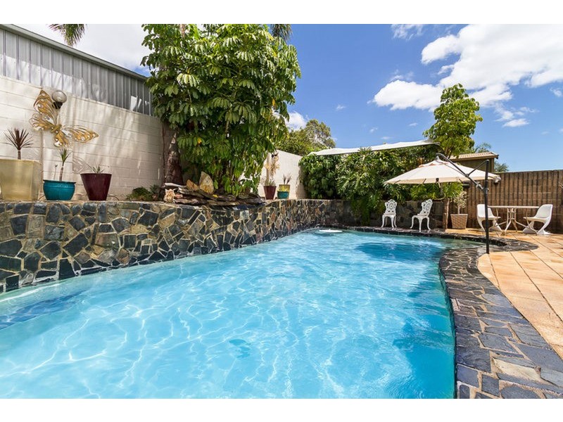 17 Newland Avenue, Ridgehaven SA 5097