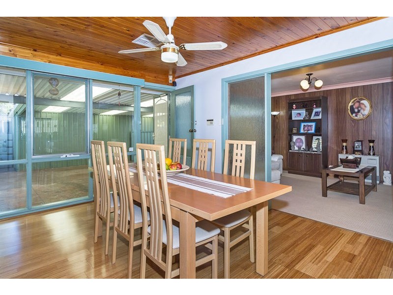 16 Roebling Street, Modbury Heights SA 5092