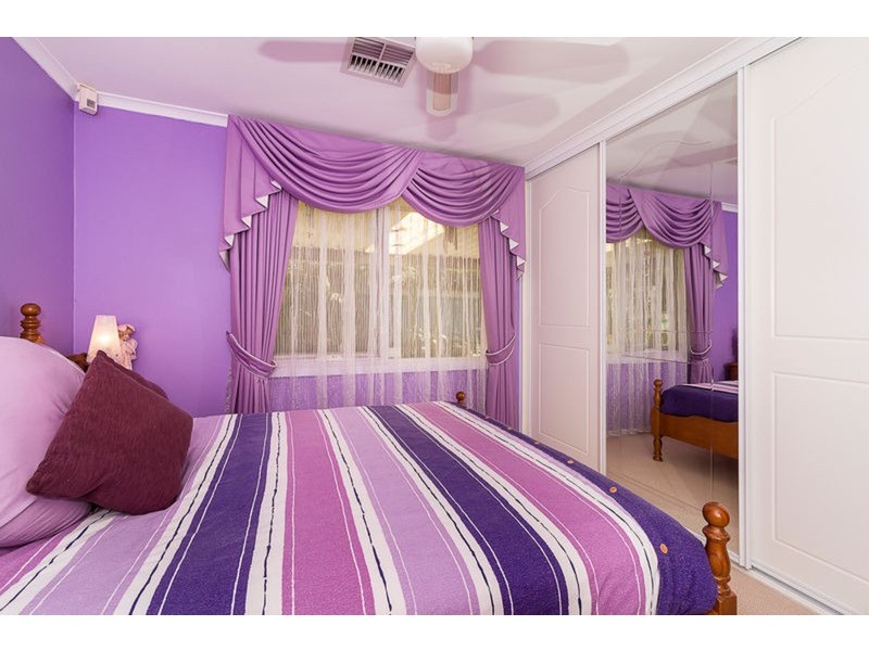 16 Roebling Street, Modbury Heights SA 5092