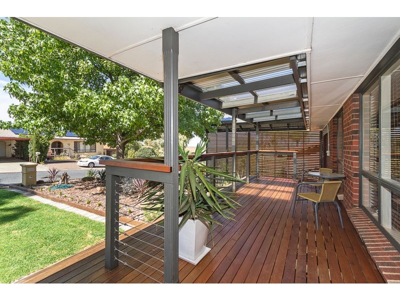 20 Ronald Road, Redwood Park SA 5097