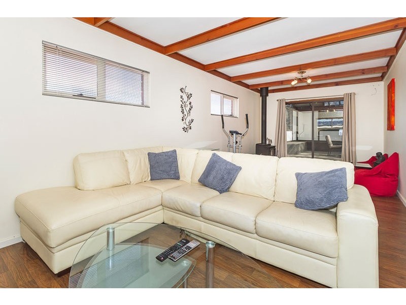 20 Ronald Road, Redwood Park SA 5097