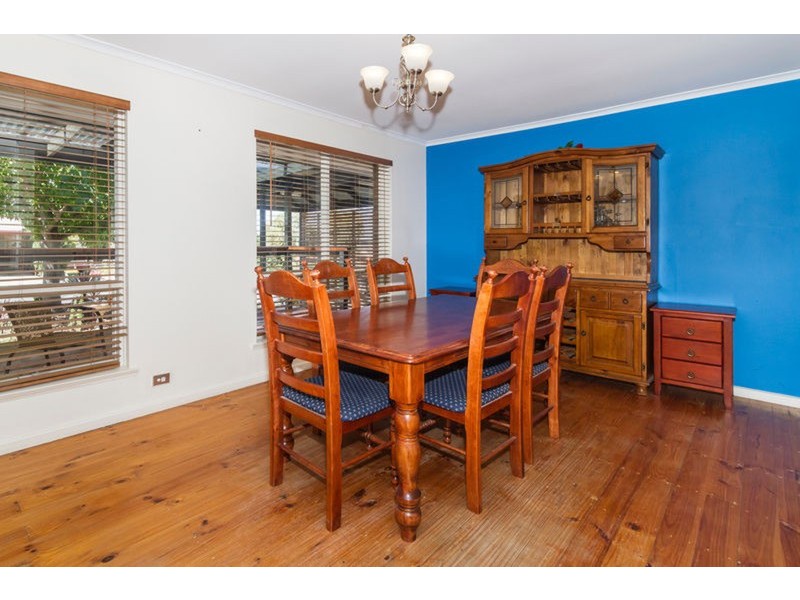 20 Ronald Road, Redwood Park SA 5097