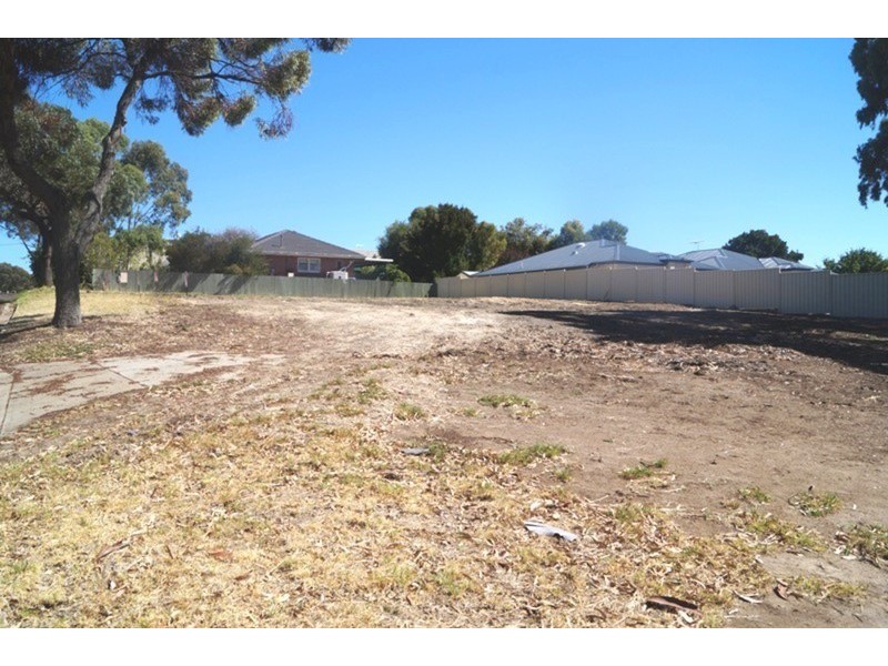 27 Crozier Avenue, Modbury SA 5092