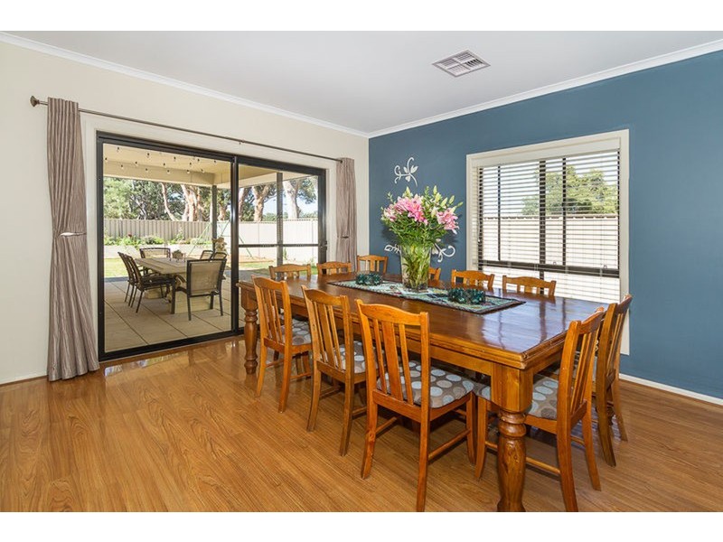 1 Quintal Avenue, Modbury SA 5092