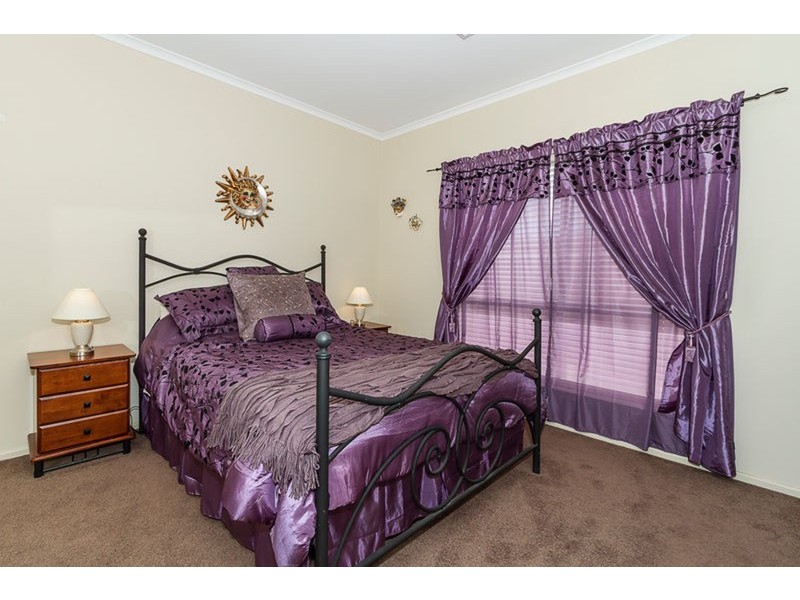 1 Quintal Avenue, Modbury SA 5092