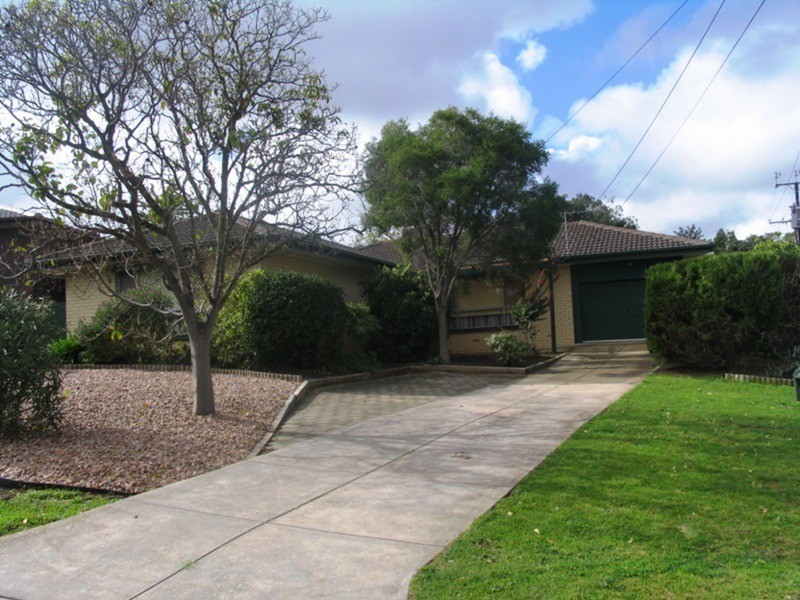 9 Opey Court, Para Vista SA 5093