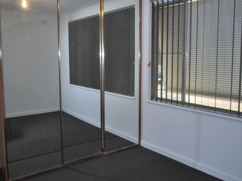 26 Down Drive, Valley View SA 5093