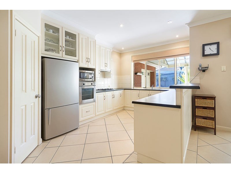 8 Gransden Parade, Greenwith SA 5125