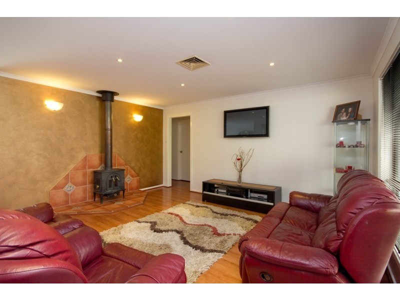 22 Gondola Grove, Para Hills SA 5096