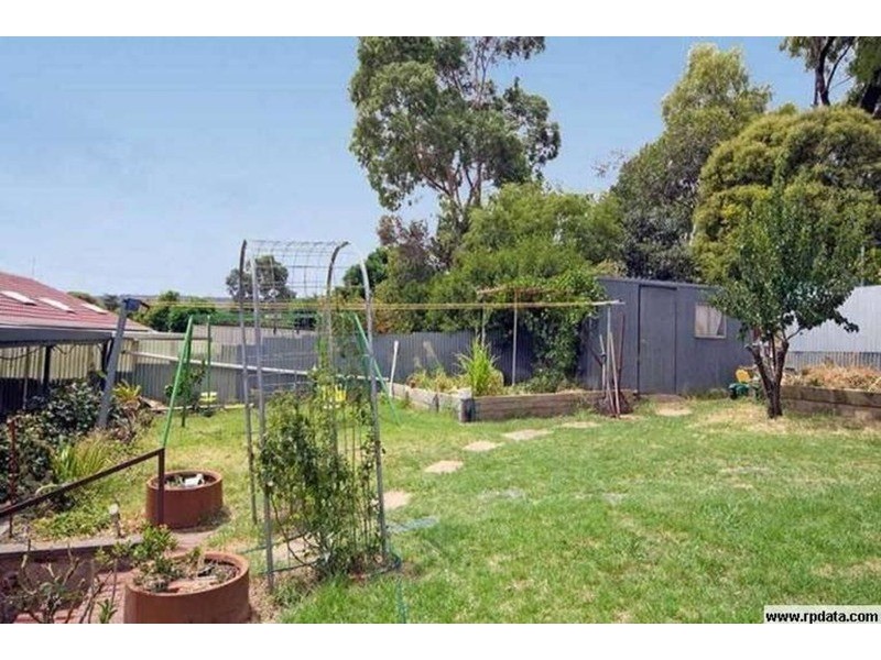 29 Bayvue Crescent, Ridgehaven SA 5097