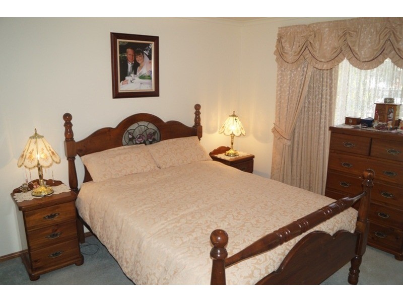 2 Oakvale Place, Wynn Vale SA 5127