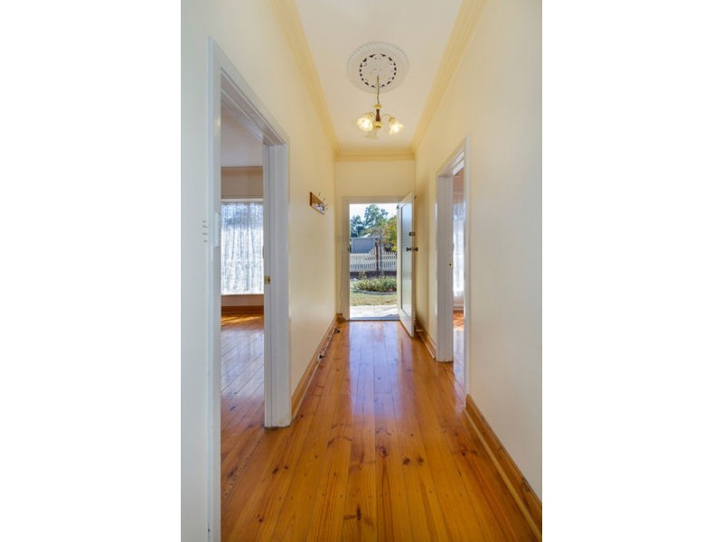 21 Windsor Avenue, Clearview SA 5085