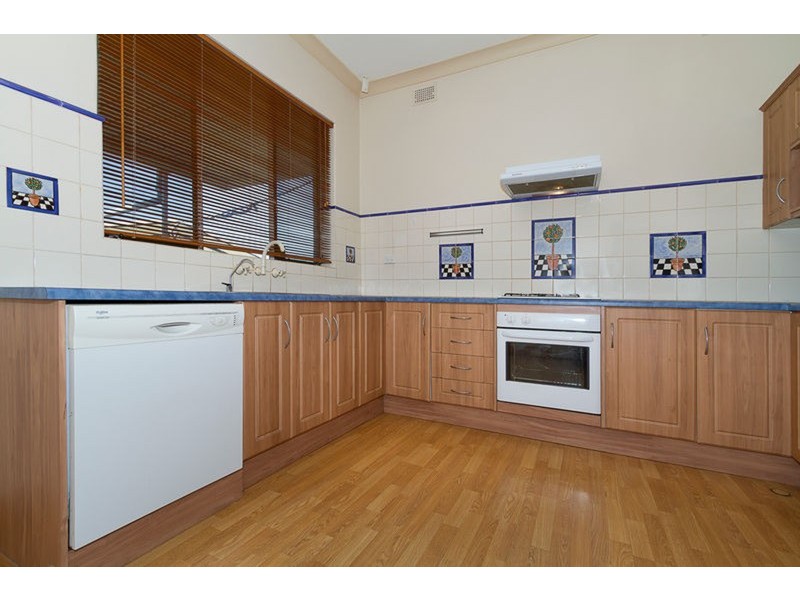 21 Windsor Avenue, Clearview SA 5085