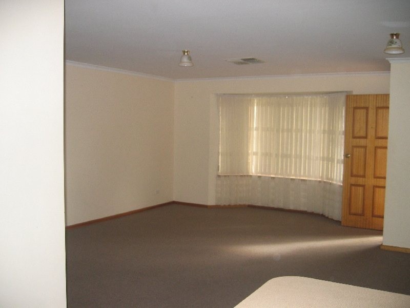 Unit 2/13 Vale Avenue, Holden Hill SA 5088