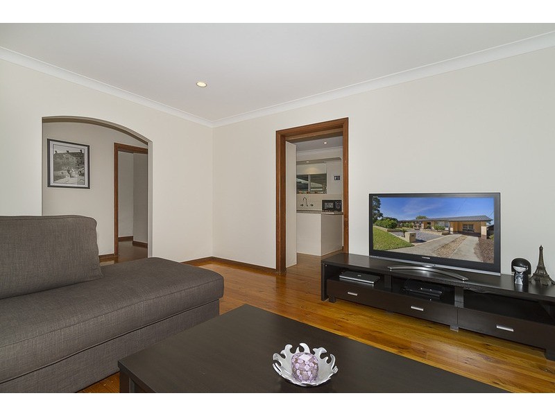 7 Bungana Avenue, Para Vista SA 5093