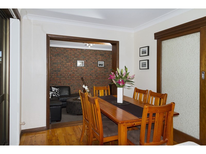 7 Bungana Avenue, Para Vista SA 5093