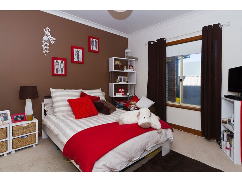 6 Trenoweth Close, Greenwith SA 5125