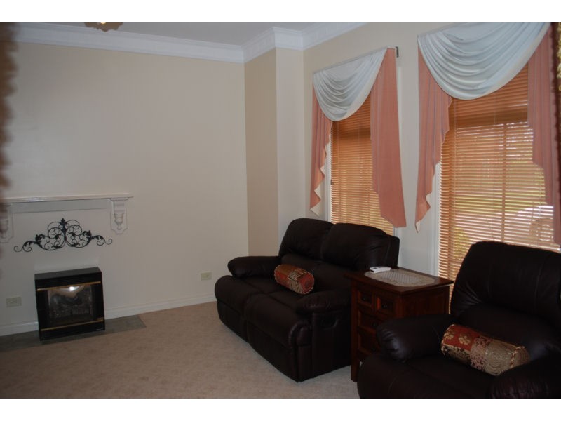 33 Willow Bend, Marden SA 5070