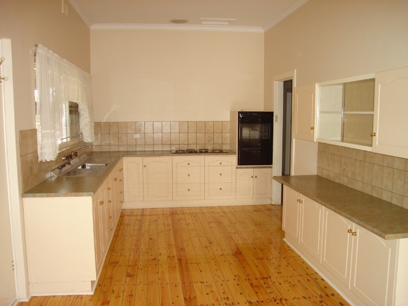 2 Park Terrace, Minlaton SA 5575