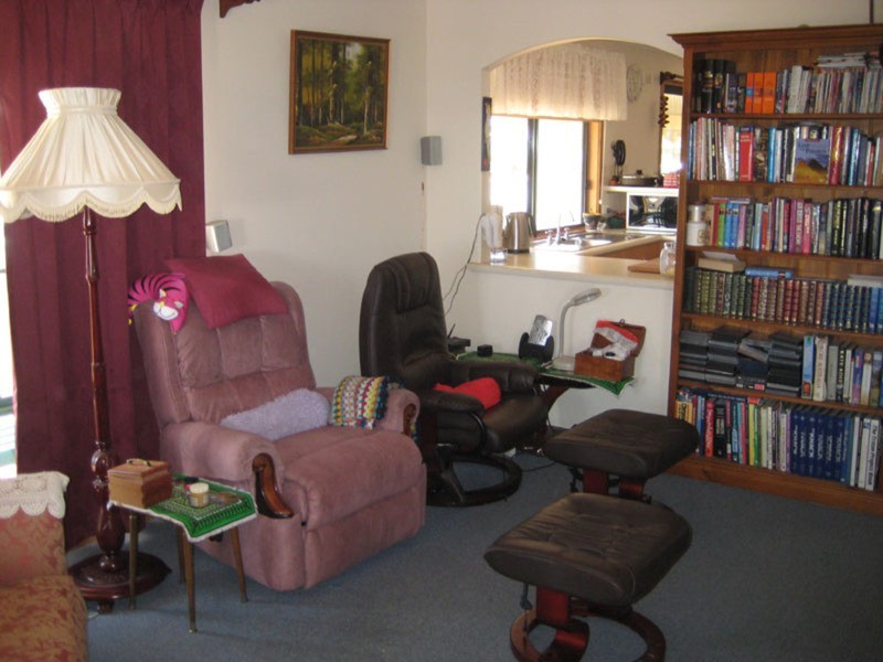 2 Oval Avenue, Warooka SA 5577