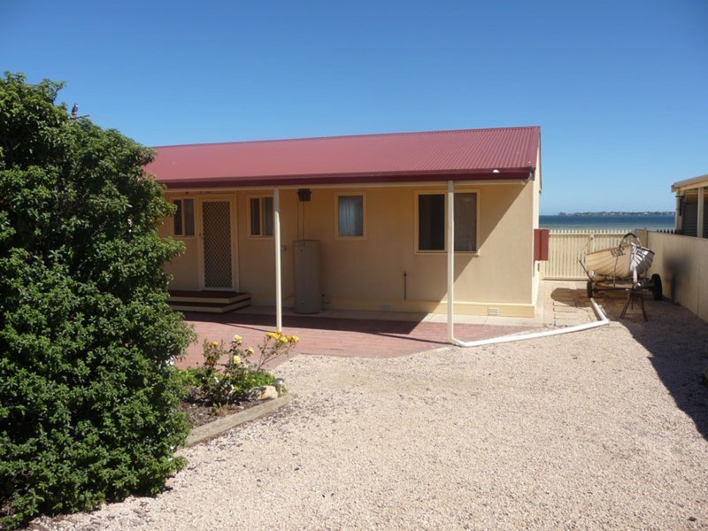 114 Beach Road, Coobowie SA 5583