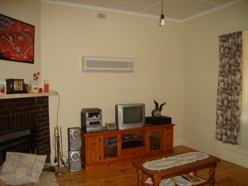 16 Maitland Road, Minlaton SA 5575