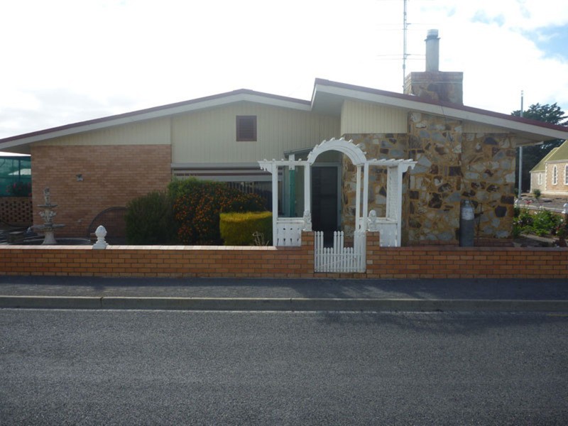 3-5 Edwin Street, Yorketown SA 5576