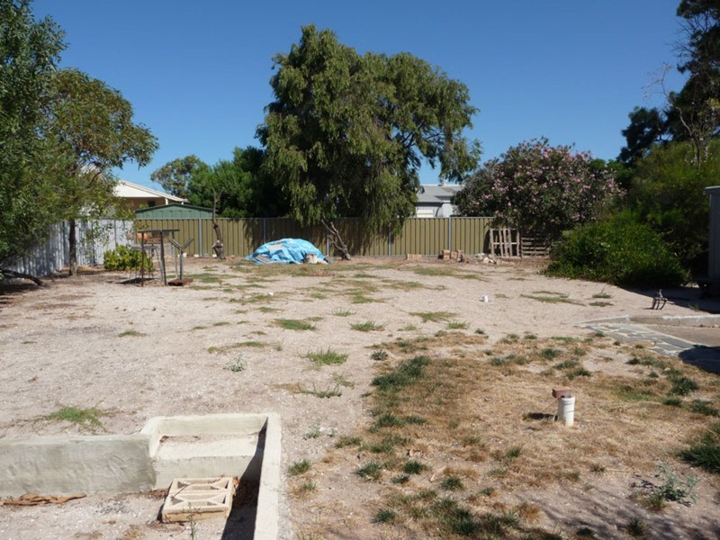 18 Giles Street East, Coobowie SA 5583